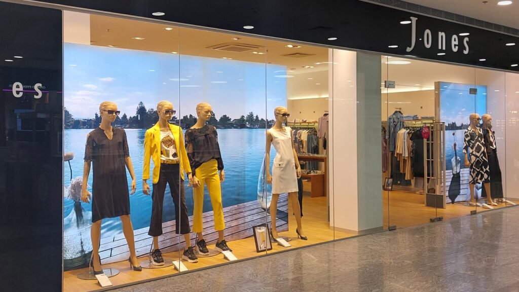 Jones Fashion schließt